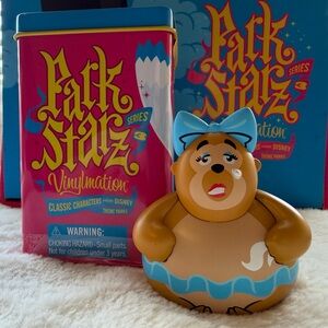 Disney Park Starz Series 3 Vinylmation - Trixie from Country Bear Jamboree